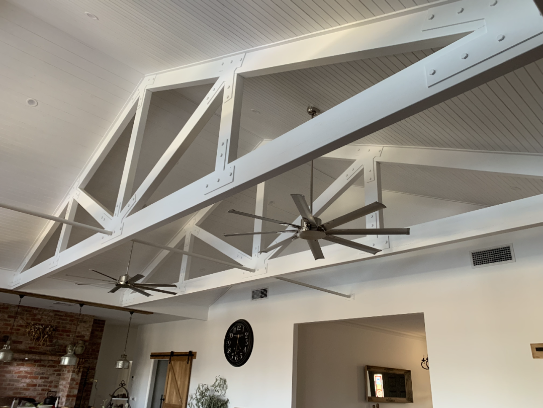 Feature Exposed Roof Truss