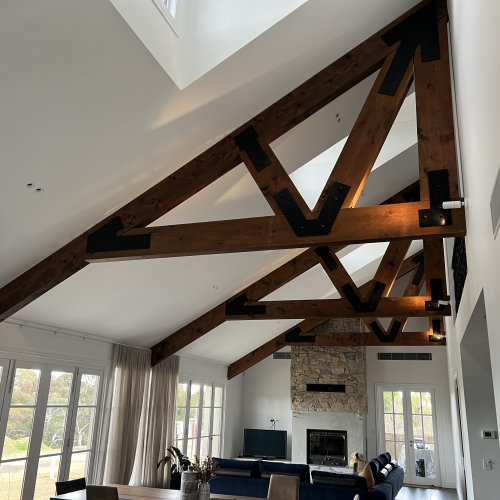 Feature Exposed Roof Truss